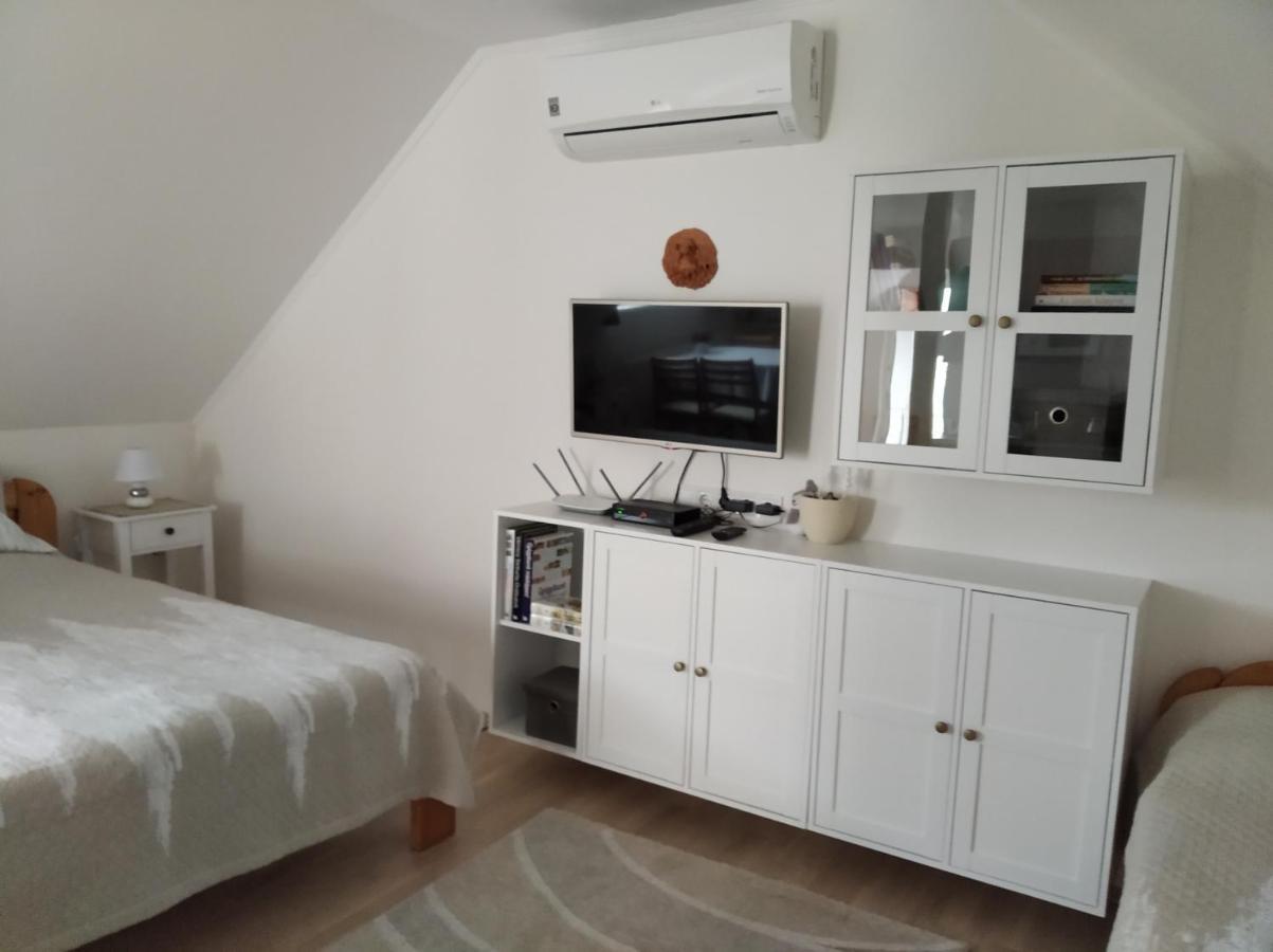Golya Vendeghaz Apartment Tiszaug Ngoại thất bức ảnh