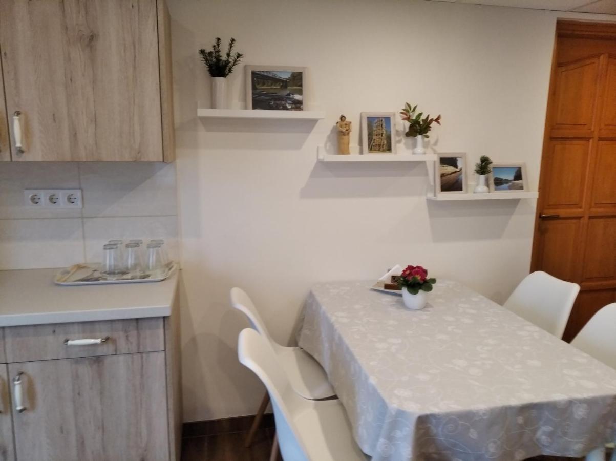 Golya Vendeghaz Apartment Tiszaug Ngoại thất bức ảnh