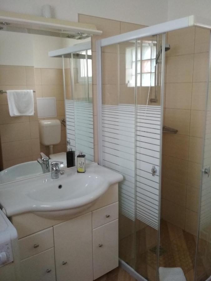 Golya Vendeghaz Apartment Tiszaug Ngoại thất bức ảnh